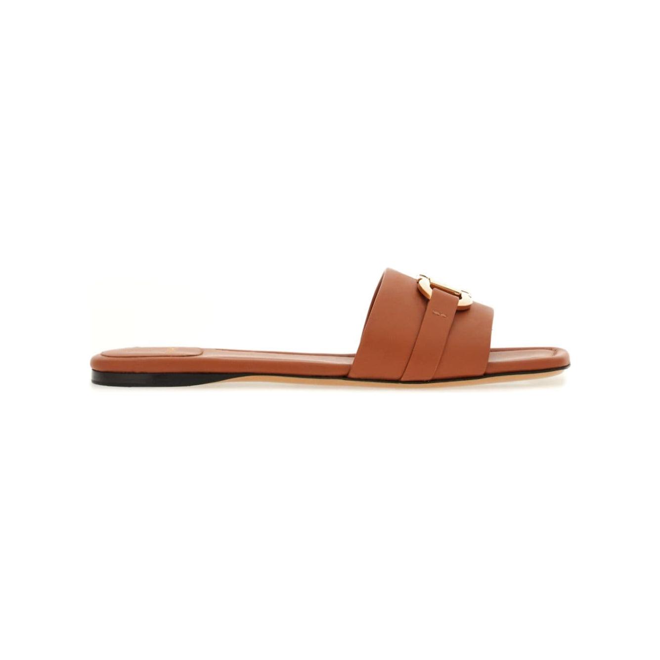 Ferragamo 40mm Gancini-buckle Leather Slides Sandals Ferragamo Sienna