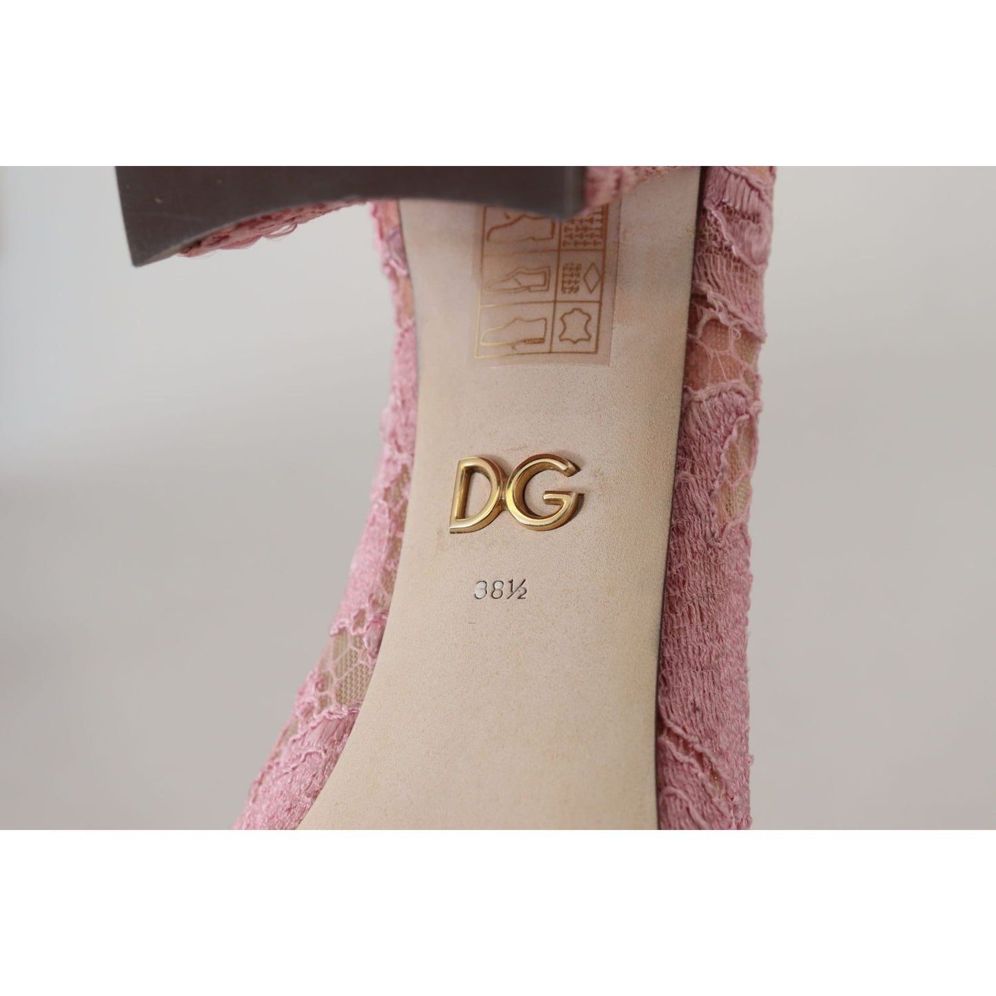 Dolce & Gabbana Pastel Pink Lace Crystal Embellished Pumps Dolce & Gabbana Gray