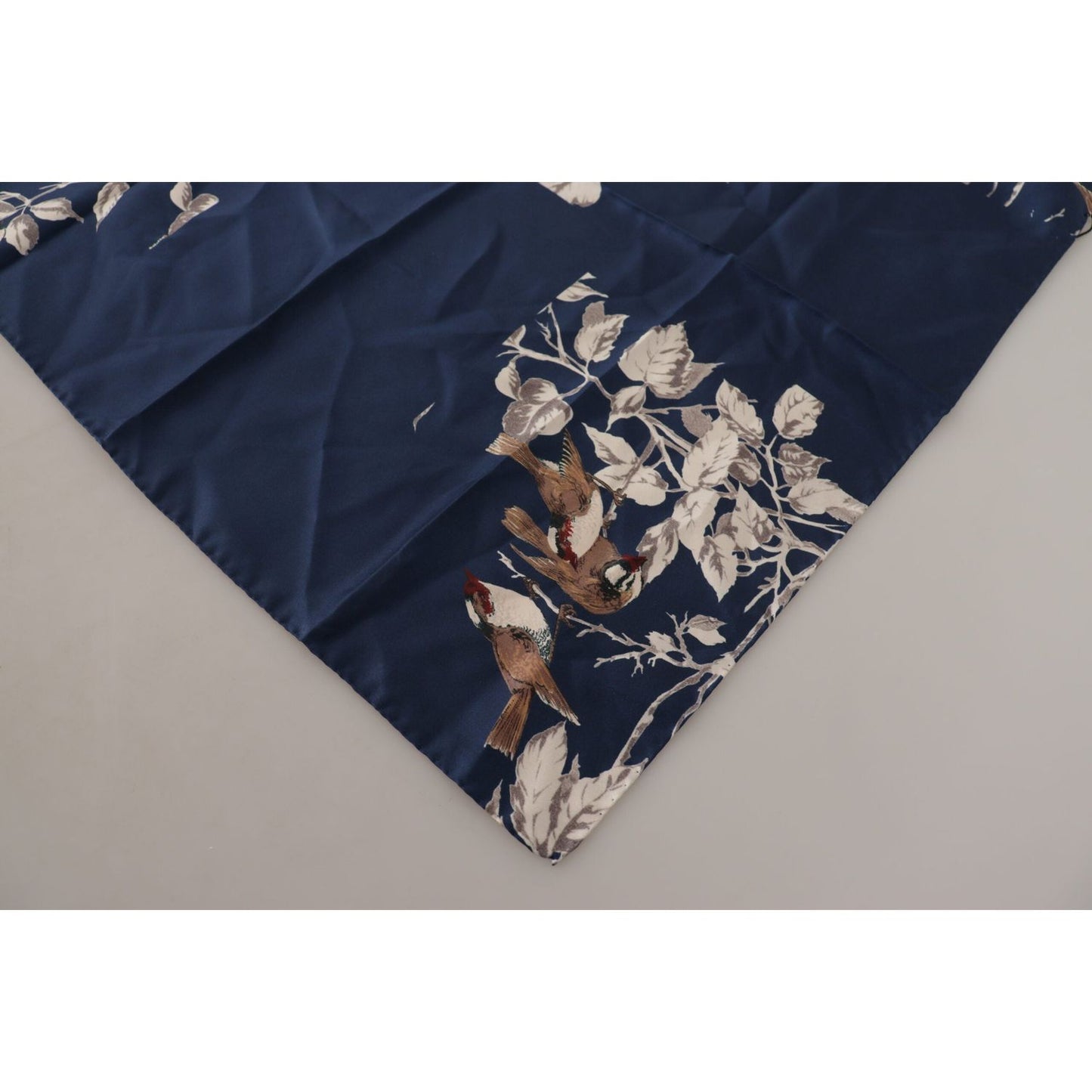 Dolce & Gabbana Elegant Silk Square Scarf for Men Dolce & Gabbana Dark Gray