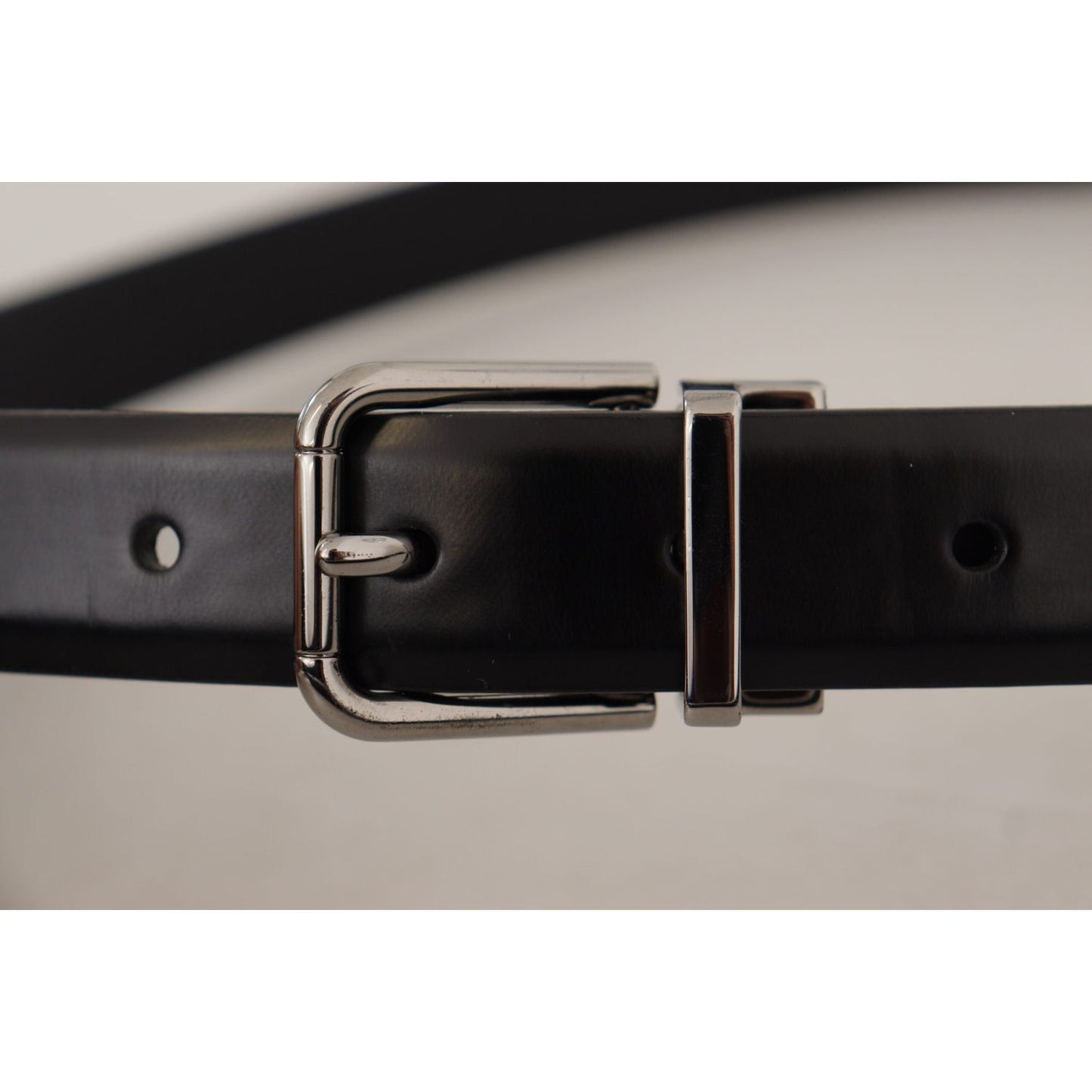 Dolce & Gabbana Elegant Black Leather Belt with Metal Buckle Dolce & Gabbana Gray