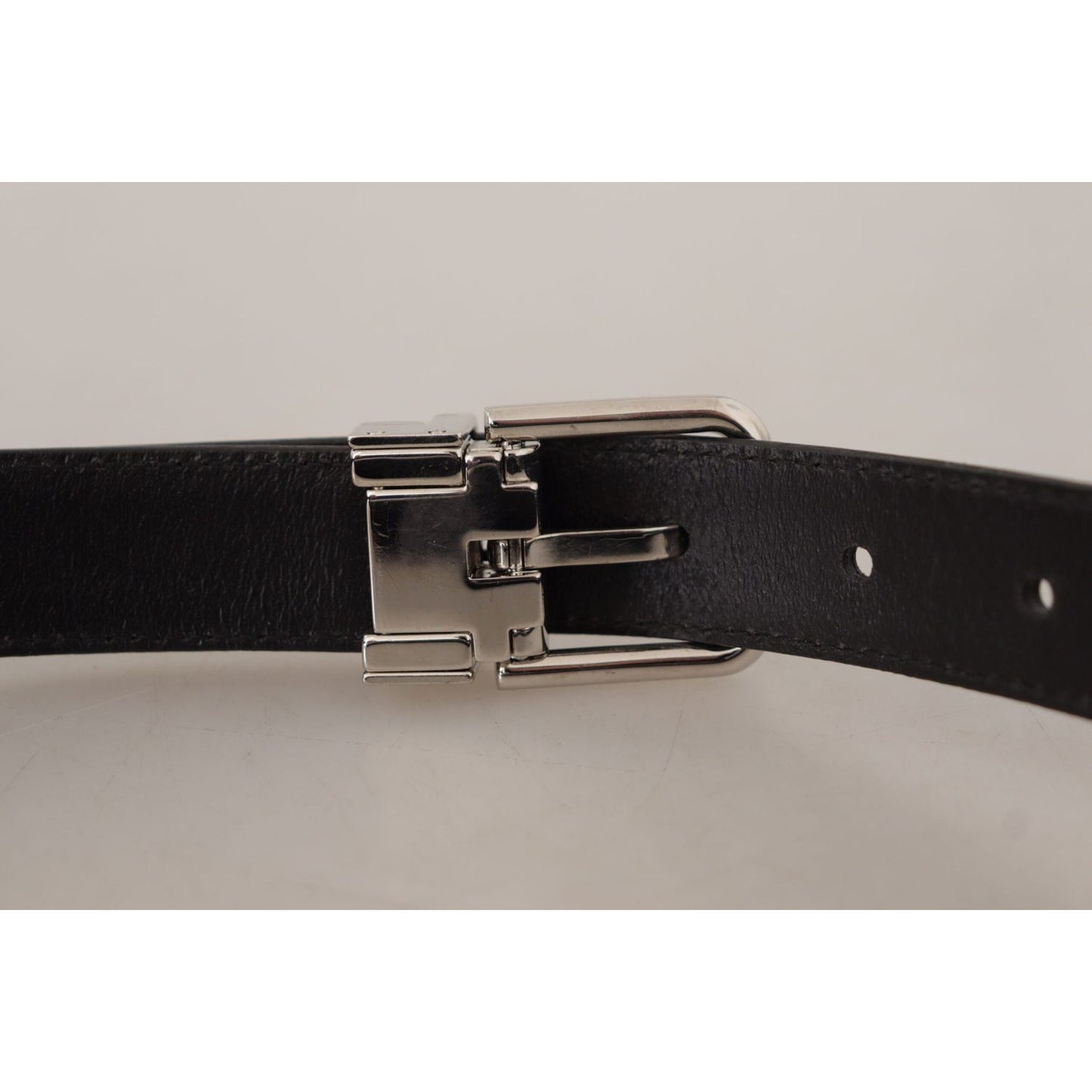 Dolce & Gabbana Sleek Black Leather Belt with Metal Buckle Dolce & Gabbana Dark Gray