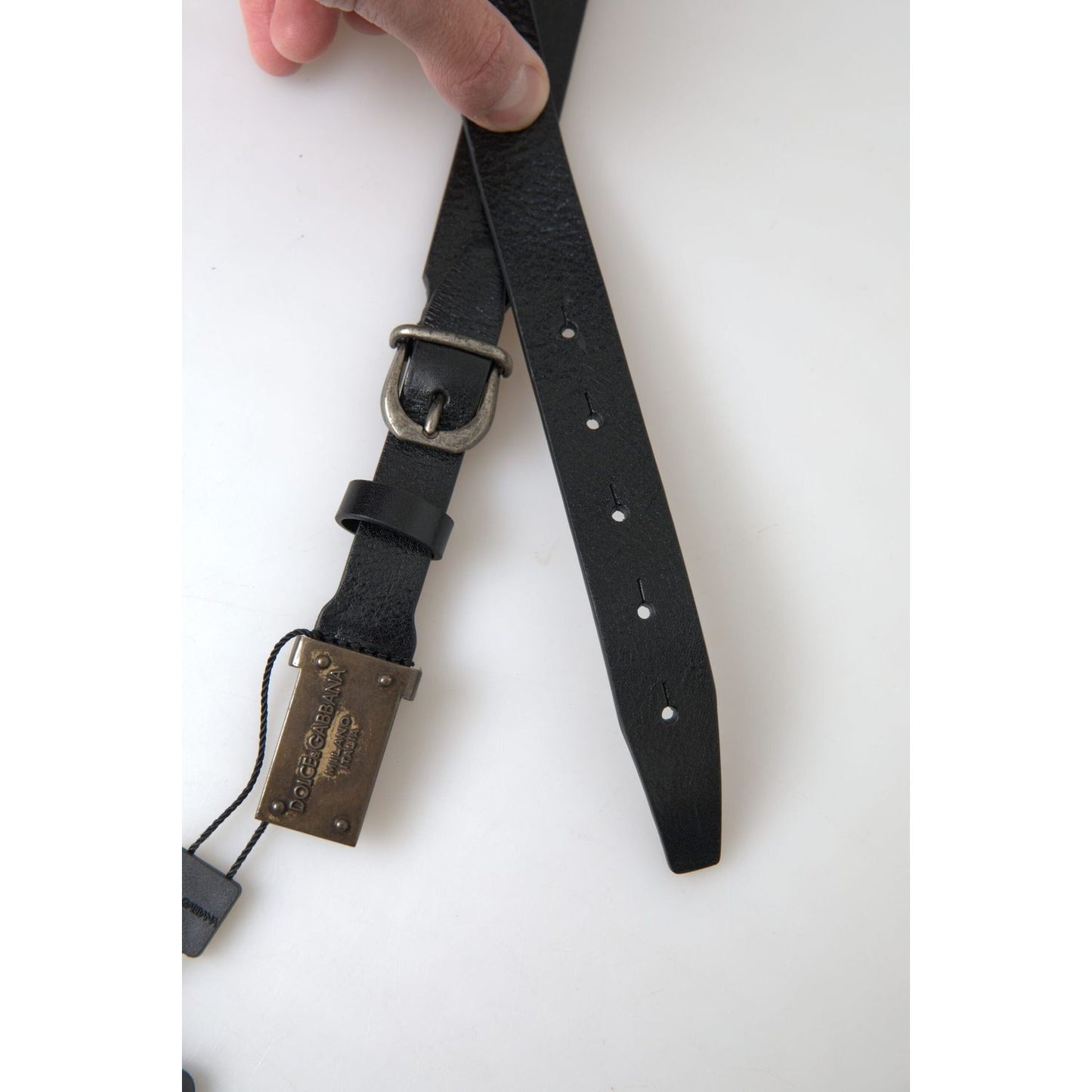 Dolce & Gabbana Elegant Black Leather Belt - Metal Buckle Closure Dolce & Gabbana Light Gray