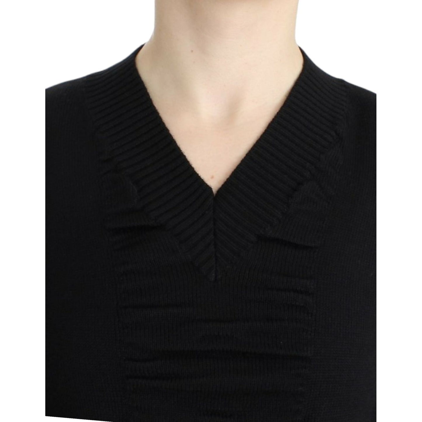 Costume National Elegant V-Neck Lightweight Sweater Costume National Gray