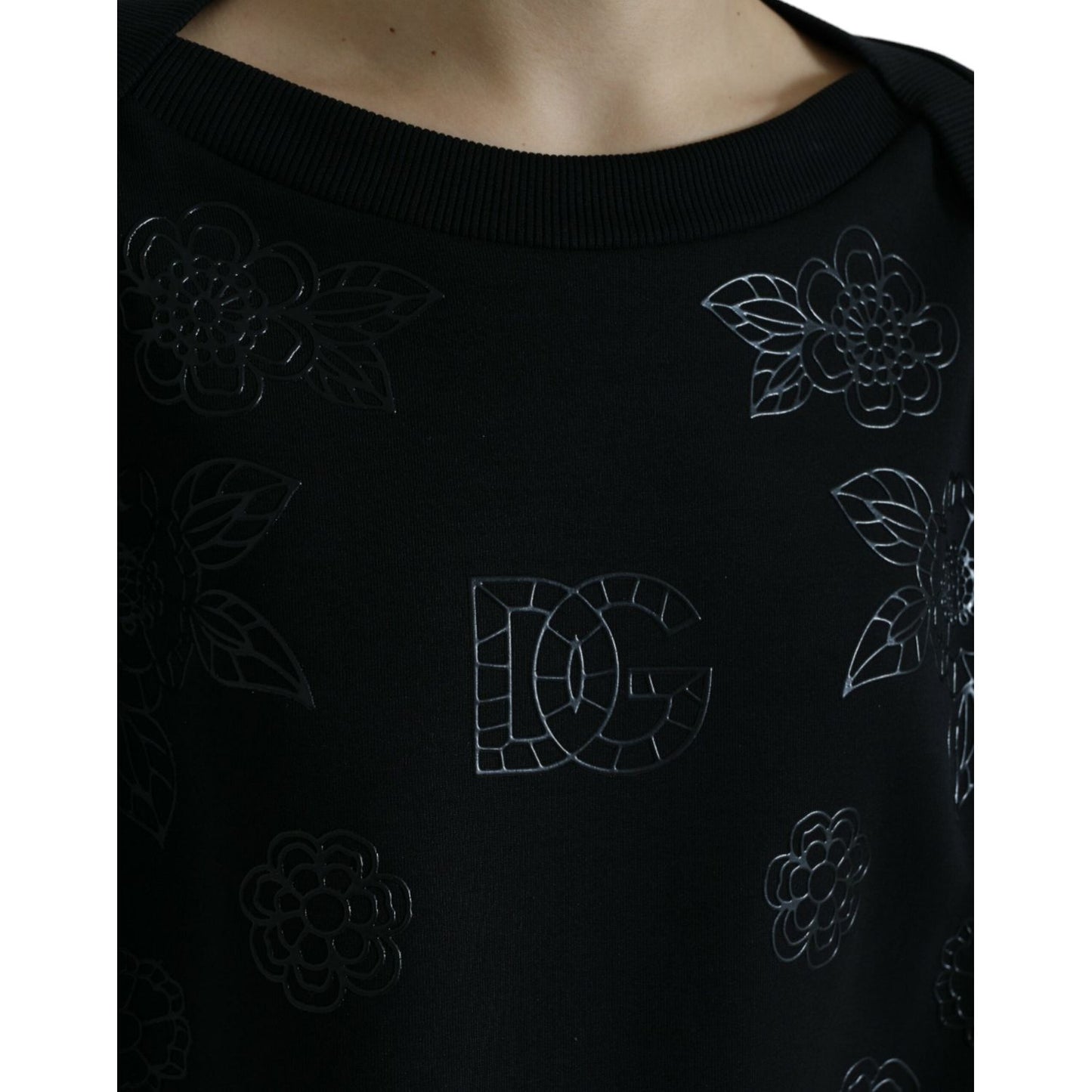Dolce & Gabbana Elegant Black Floral Applique Sweater Dolce & Gabbana Black