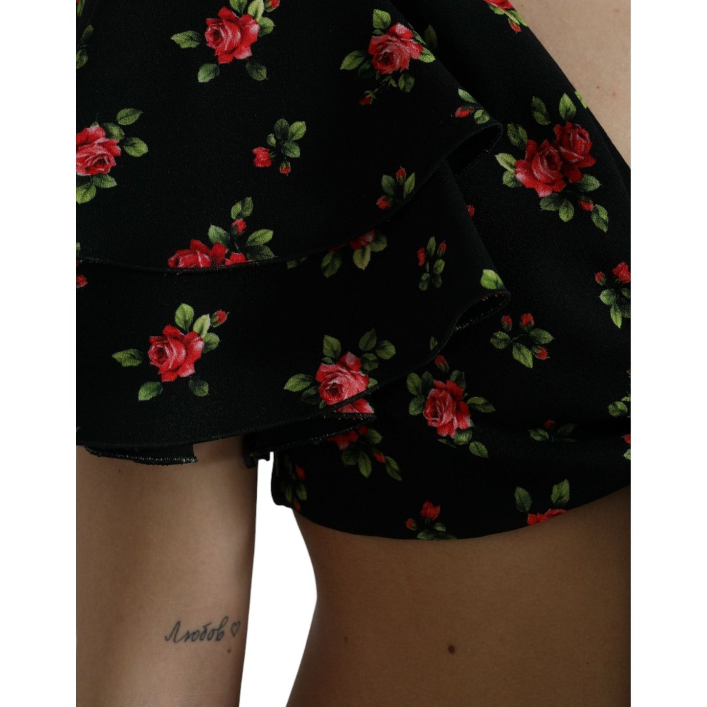Dolce & Gabbana Floral Print Cropped Top Luxe Fashion Dolce & Gabbana Black