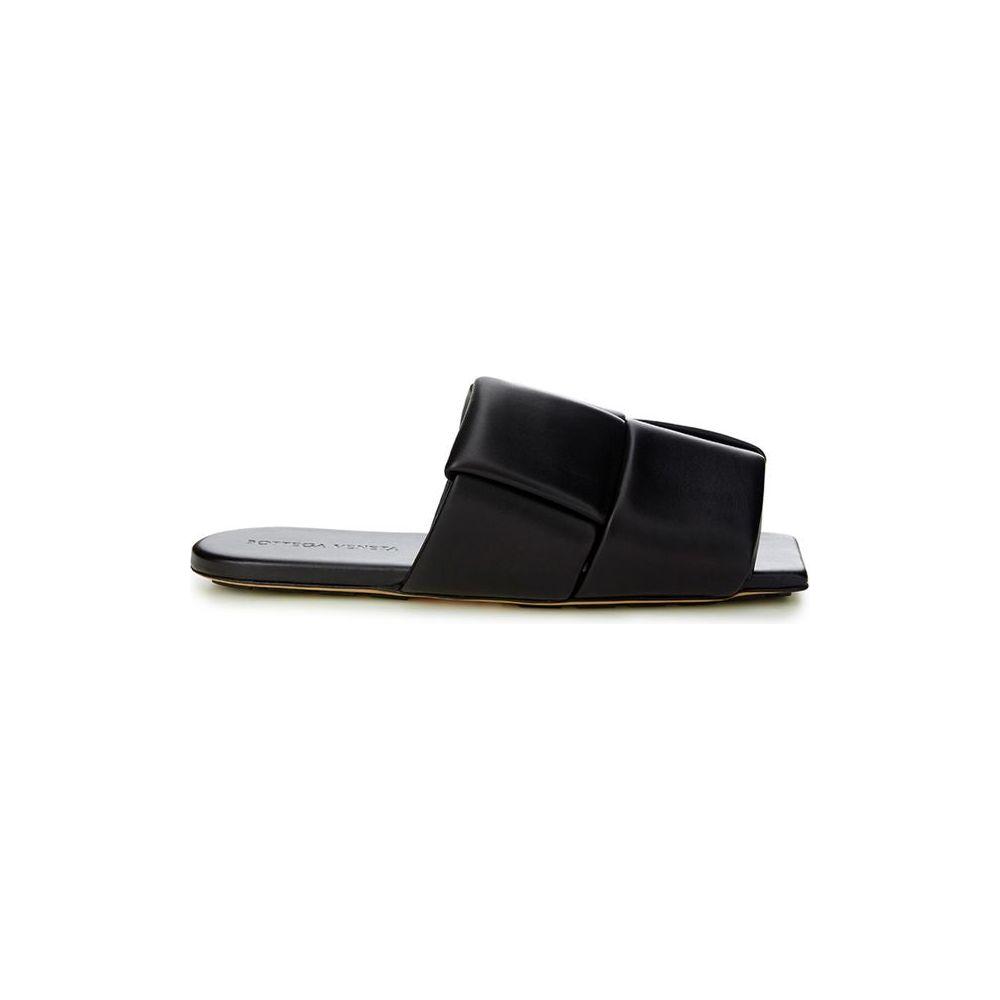 Bottega Veneta Elegant Black Leather Sandals Bottega Veneta Light Gray