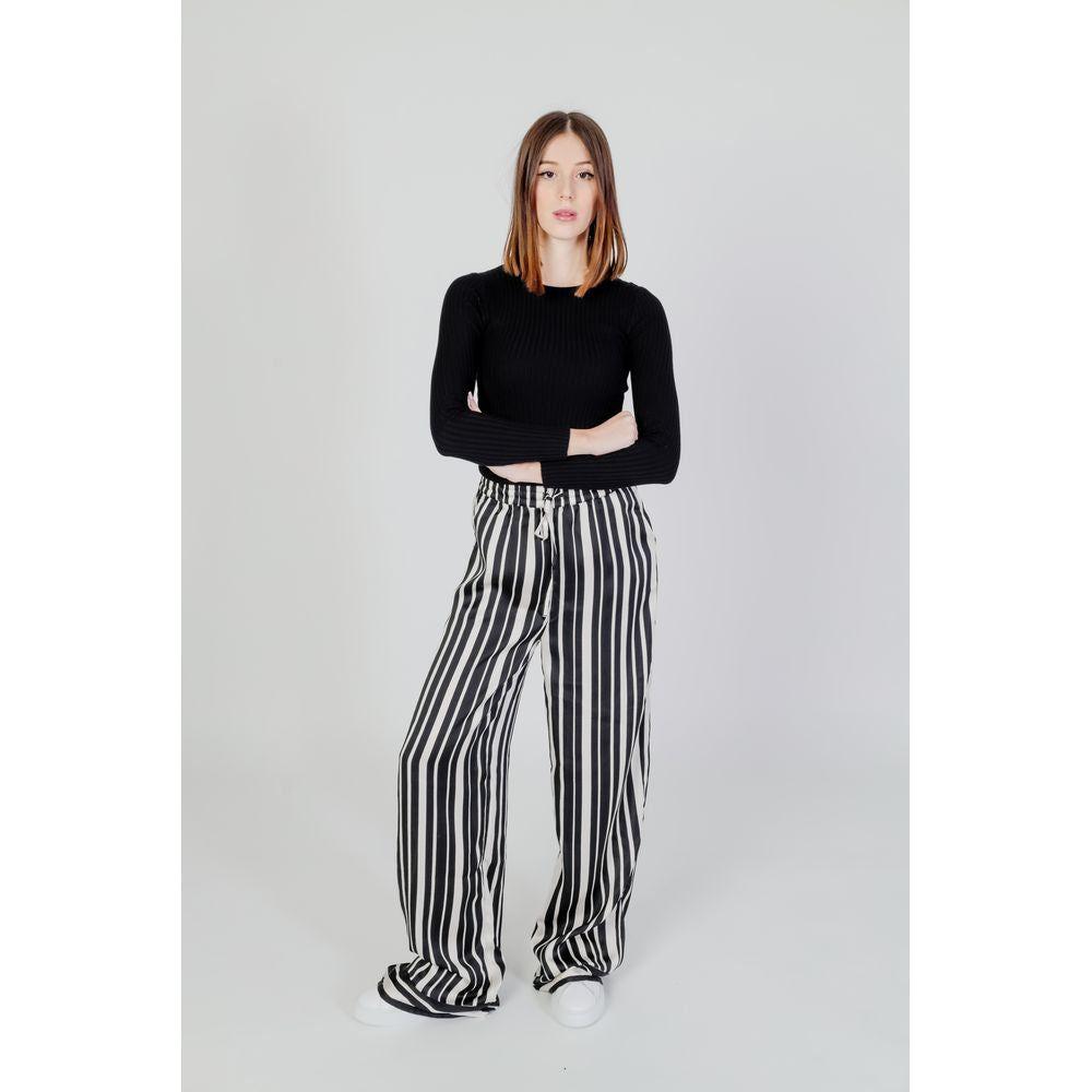 Only Black Viscose Tops & T-Shirt Only Light Gray
