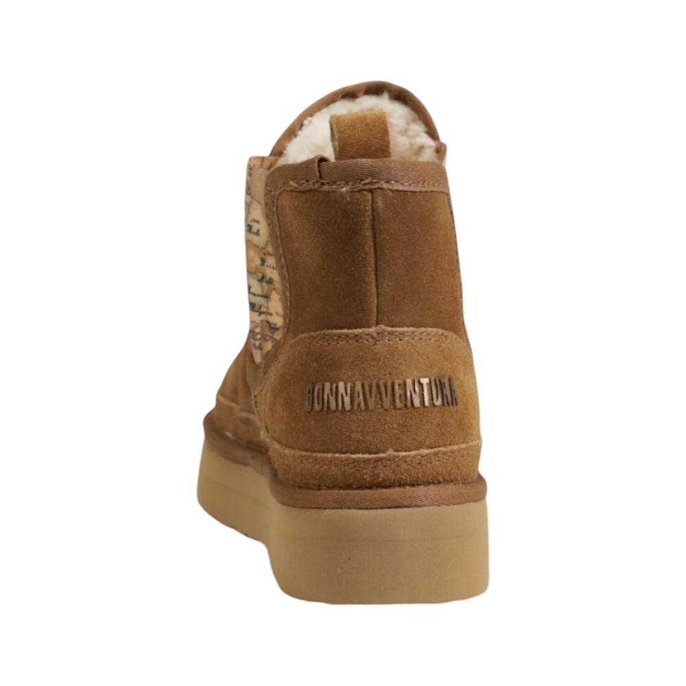 Rear view of Alviero Martini Prima Classe beige leather boot, showcasing the heel and textured design. Perfect for fall/winter fashion.