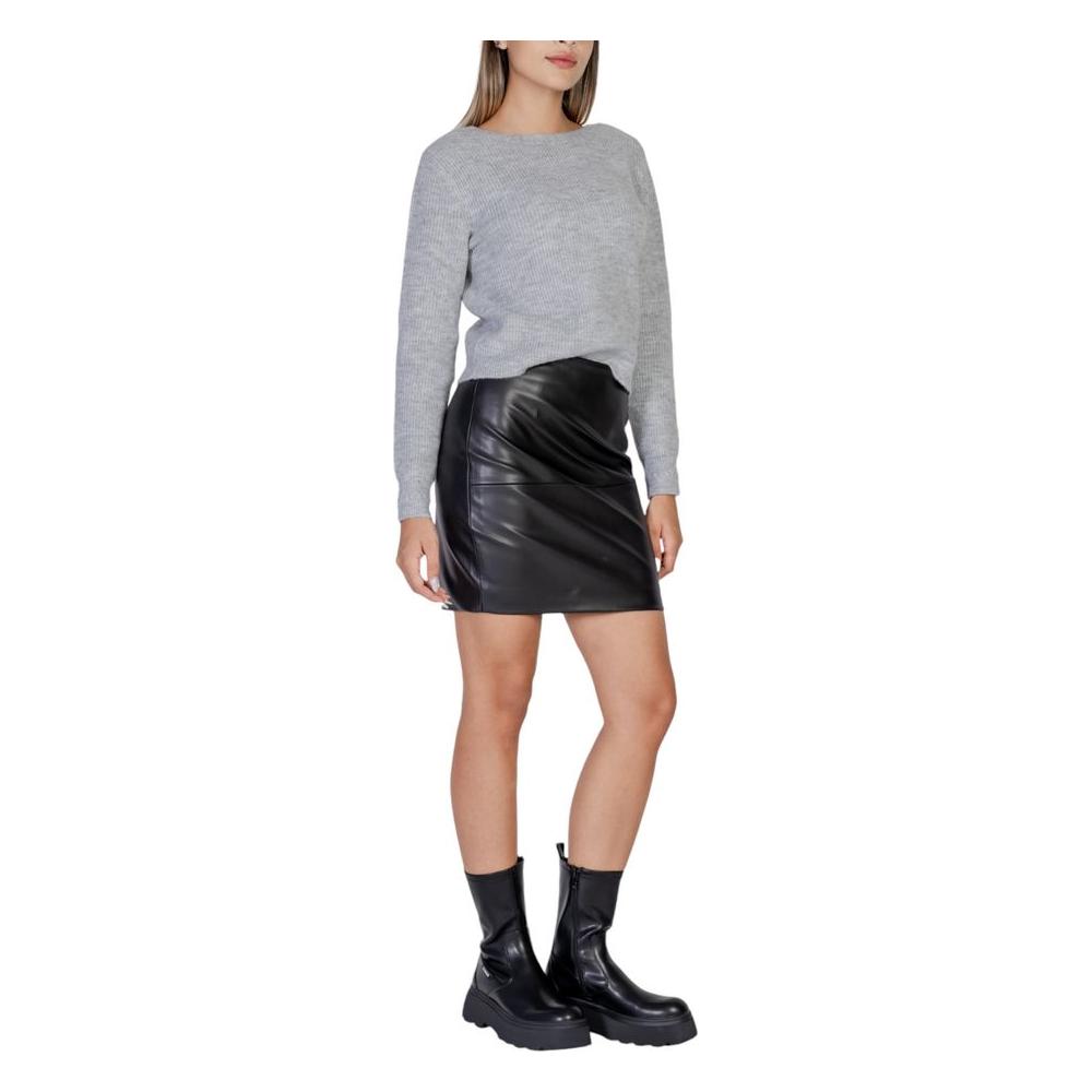 ICHI Black Polyethylene Skirt ICHI Dark Gray