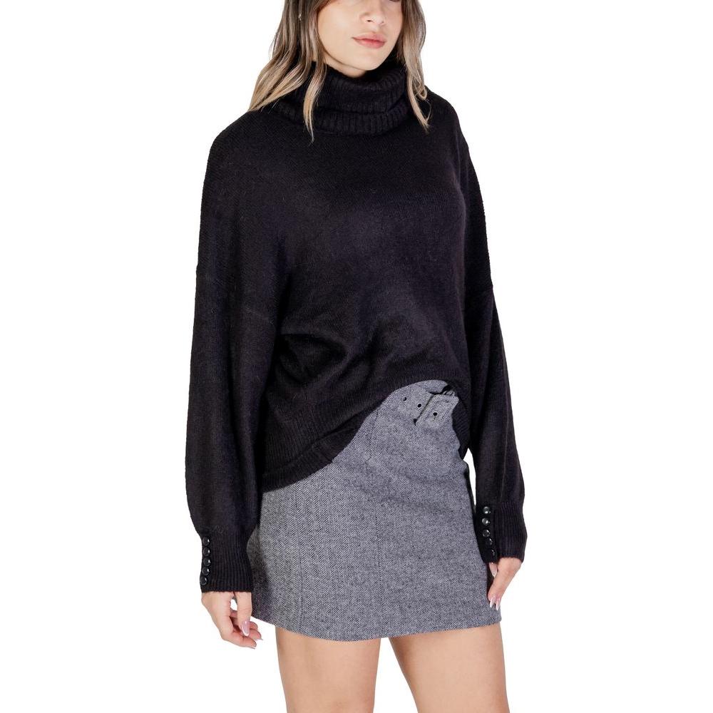ICHI Black Acrylic Sweater ICHI Tan