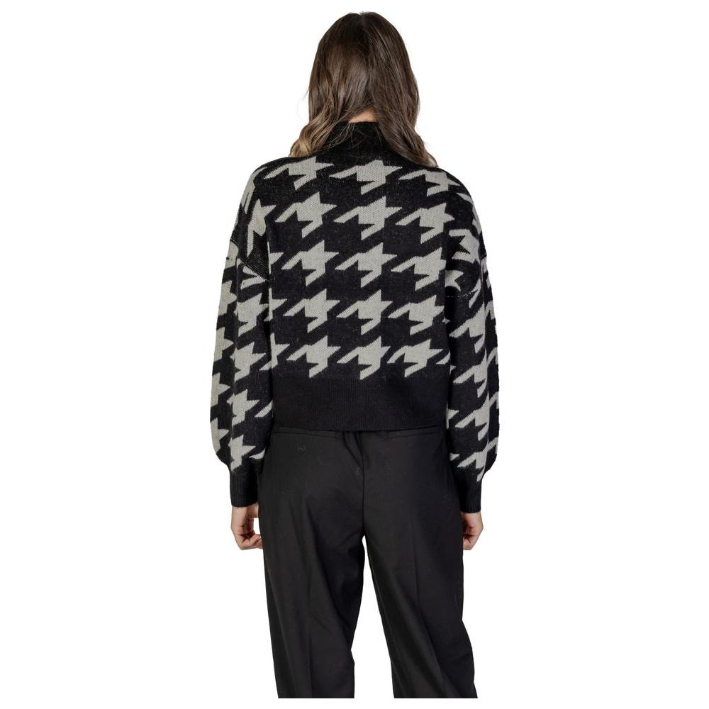 Vero Moda Black Acrylic Sweater Vero Moda Black