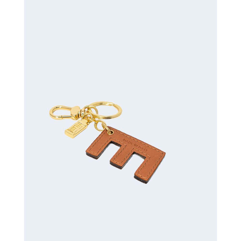 Alviero Martini Prima Classe beige leather keychain with letter 'E', elegant design, women's stylish accessory.