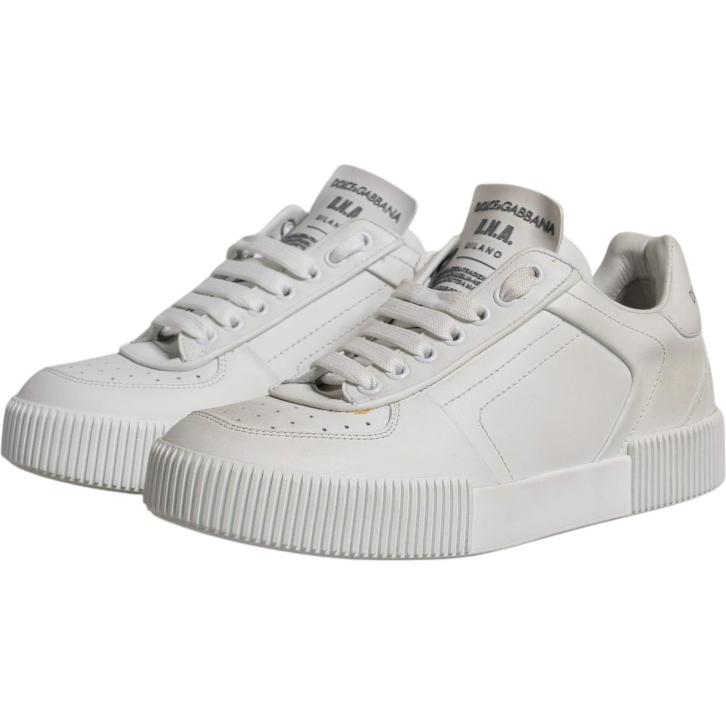 Dolce & Gabbana white Miami leather low top sneakers with lace-up closure and logo detail, made in Italy.