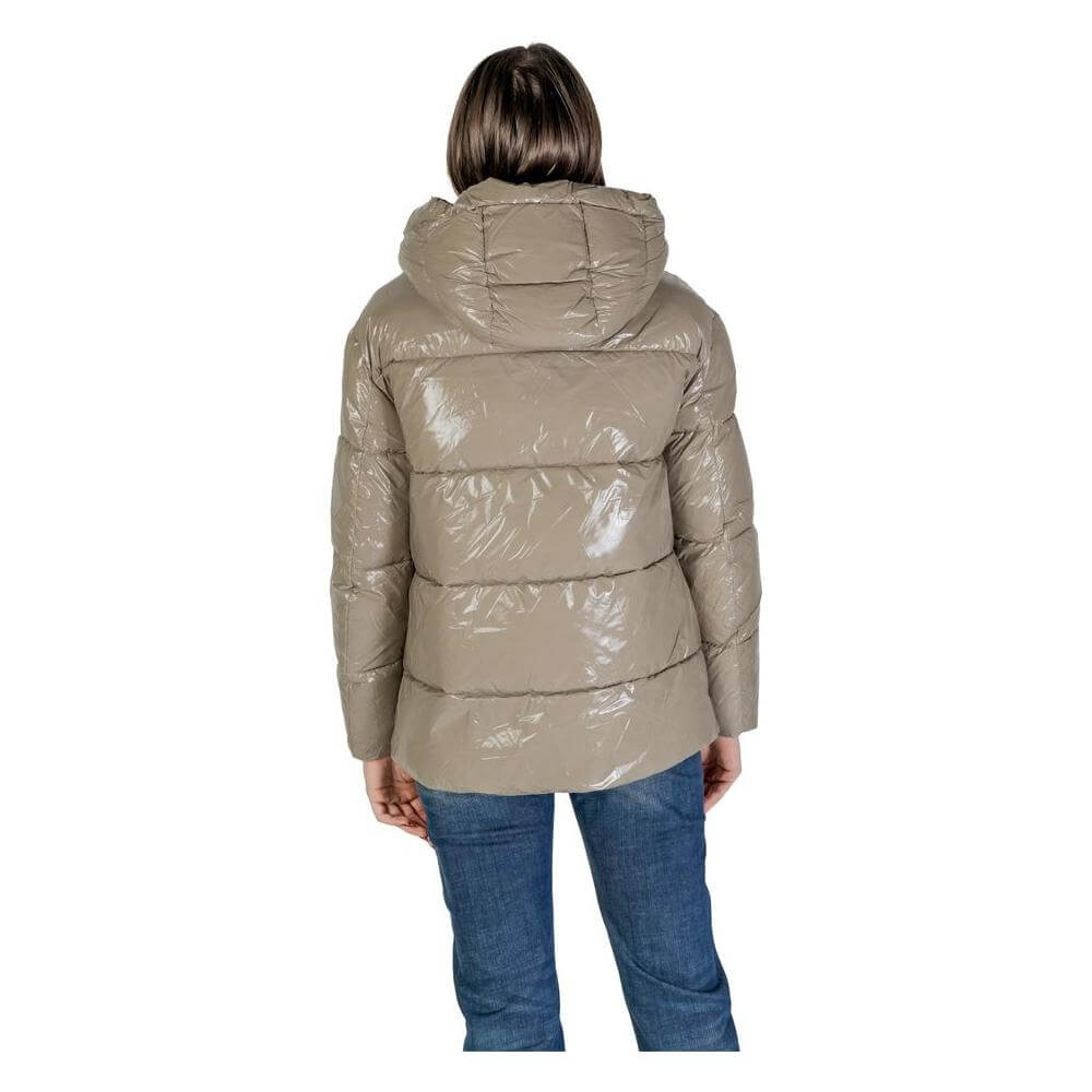 Back view of Blauer beige polyamide women's down jacket, fall/winter collection, showcasing glossy finish, 100% polyamide material.