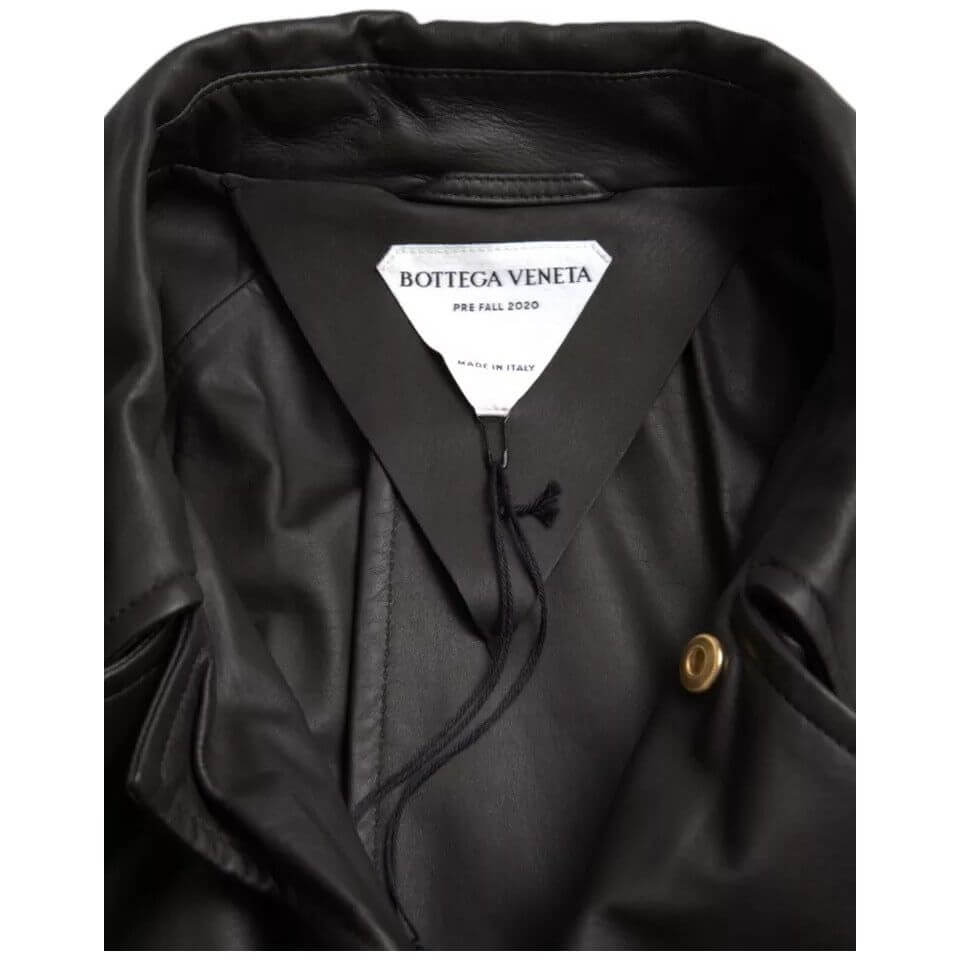 Bottega Veneta black leather waterproof trenchcoat jacket, men's fashion, luxury Italian design, calf leather, button closure.