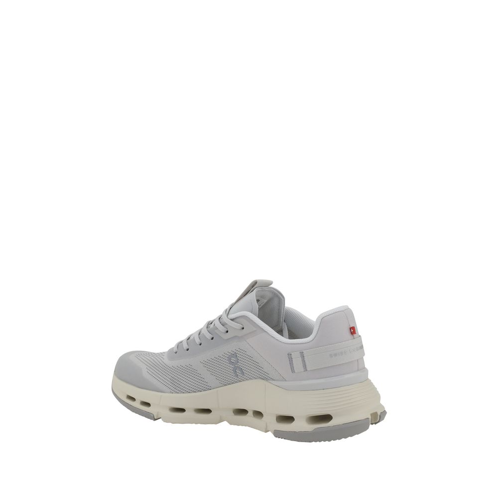 ON Cloudnova Form 2 TT Sneakers
