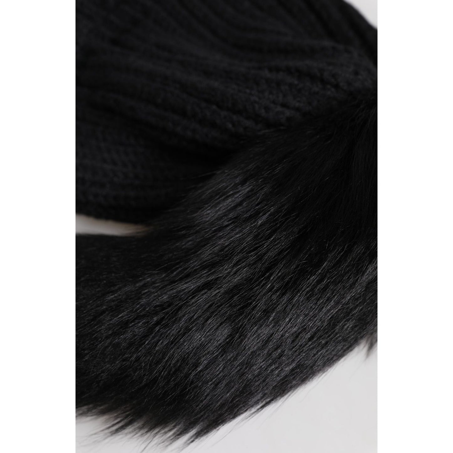 Dolce & Gabbana Black Acrylic Knitted Fur Winter Beanie Hat Dolce & Gabbana Black