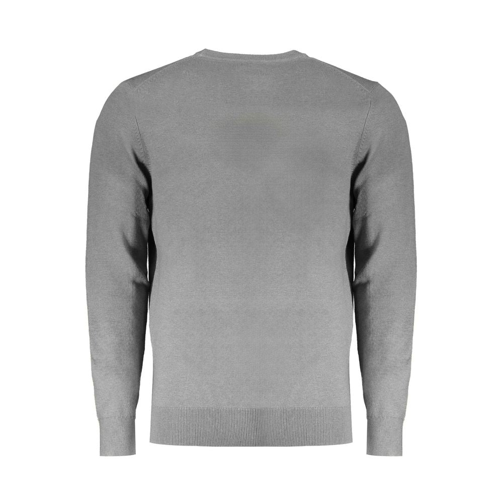 Norway 1963 gray polyester men's sweater, long-sleeved with crew neck and subtle logo, offering casual sophistication and comfort.