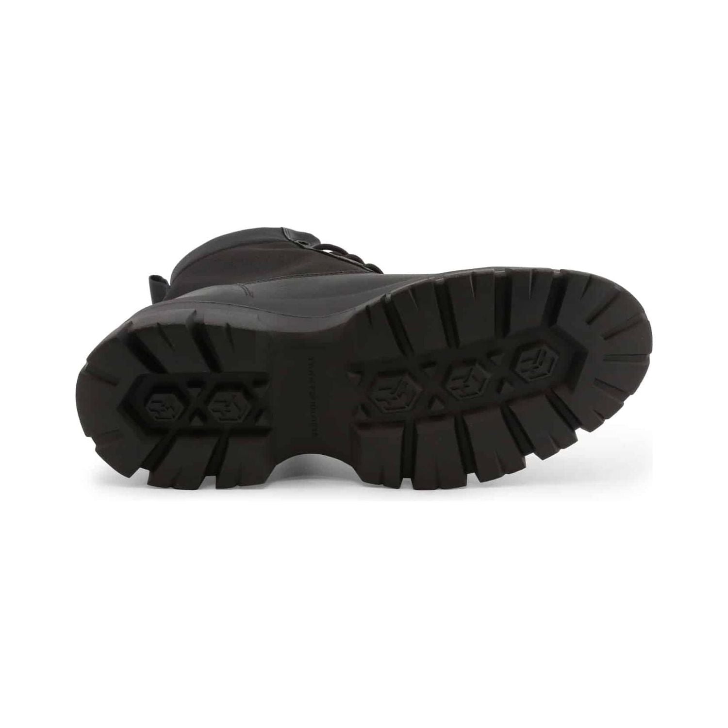 حذاء تومي هيلفيغر