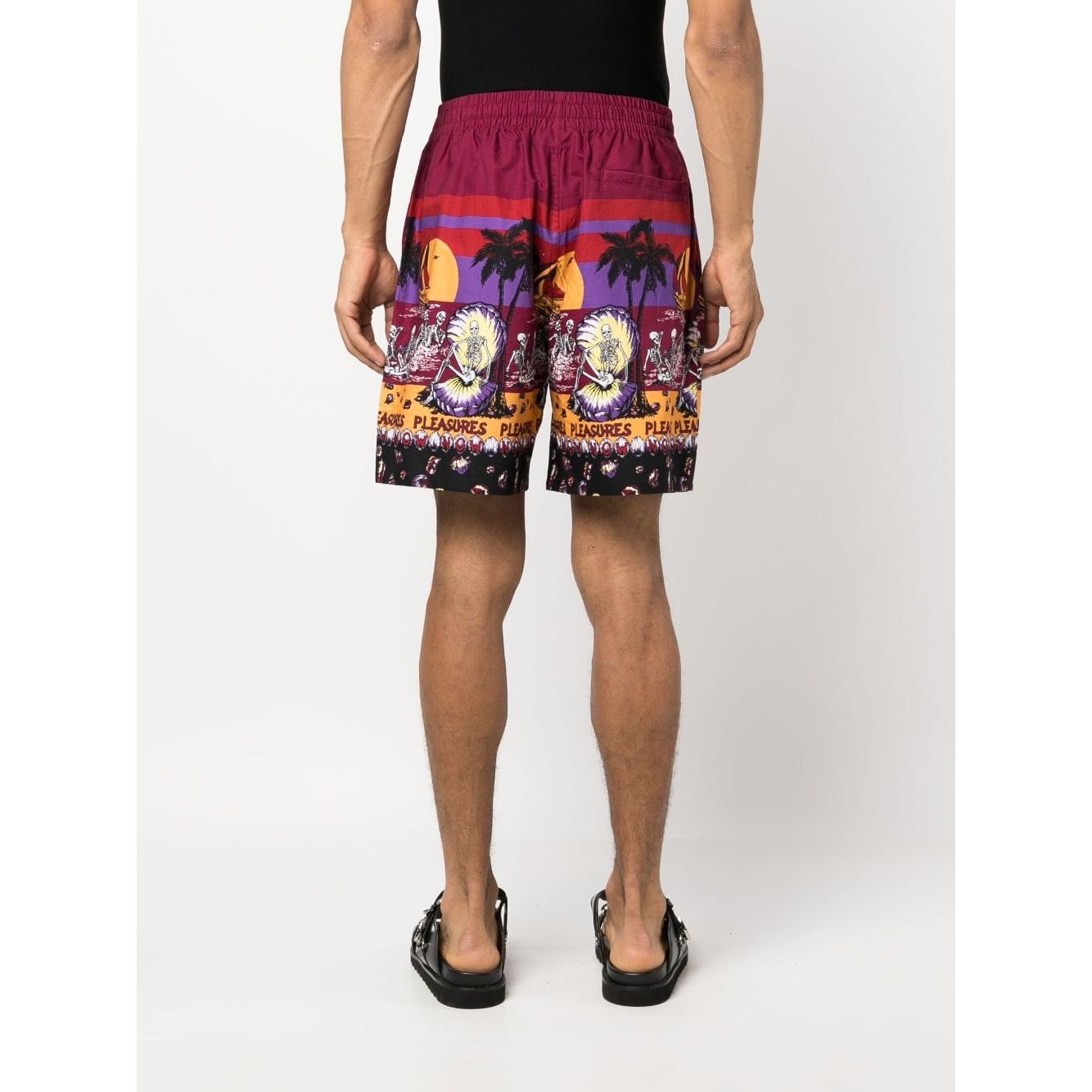 Pleasures Shorts Bordeaux
