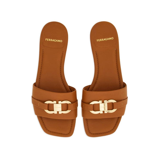 Ferragamo 40mm Gancini-buckle Leather Slides Sandals Ferragamo Sienna