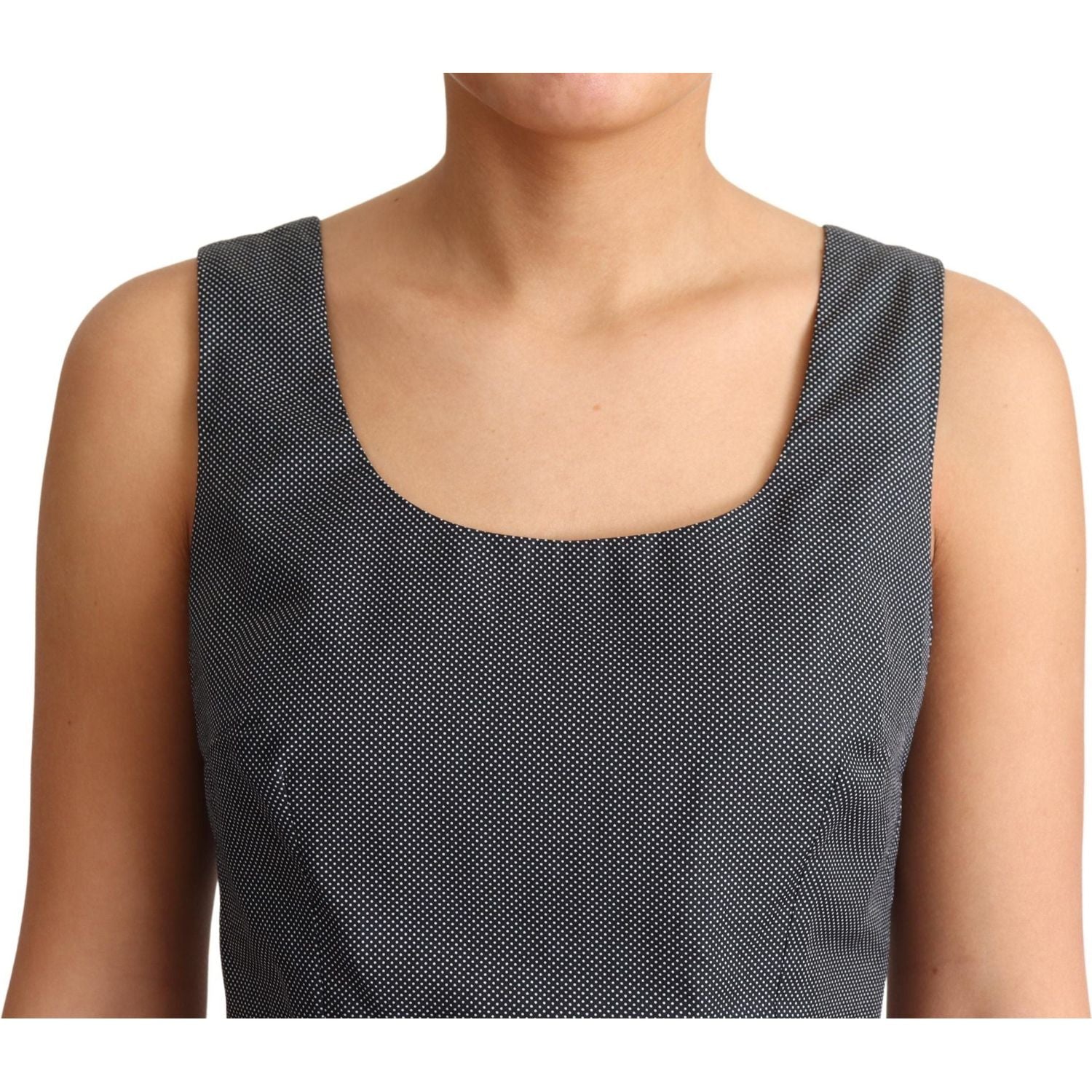 فستان دولتشي آند غابانا الأنيق بدون أكمام وبتصميم منقط على شكل حرف A