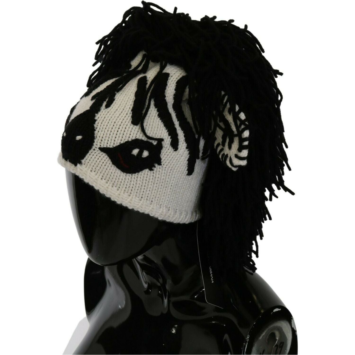 قبعة كشمير محبوكة باللونين الأبيض والأسود من دولتشي آند غابانا