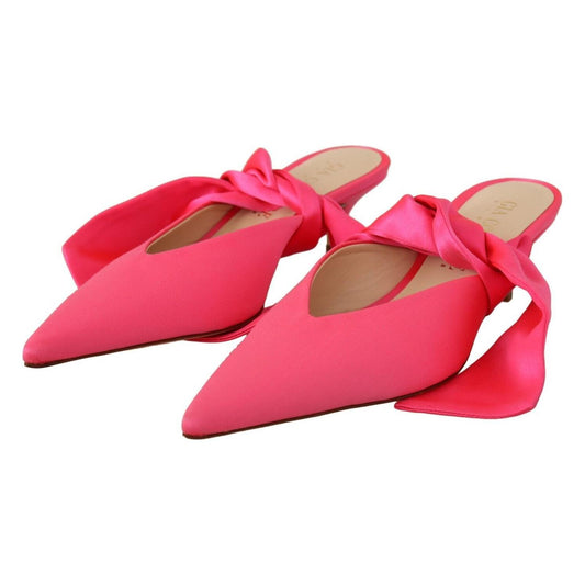 GIA COUTURE Chic Pink Kitten Heels for Elegant Evenings GIA COUTURE Tomato