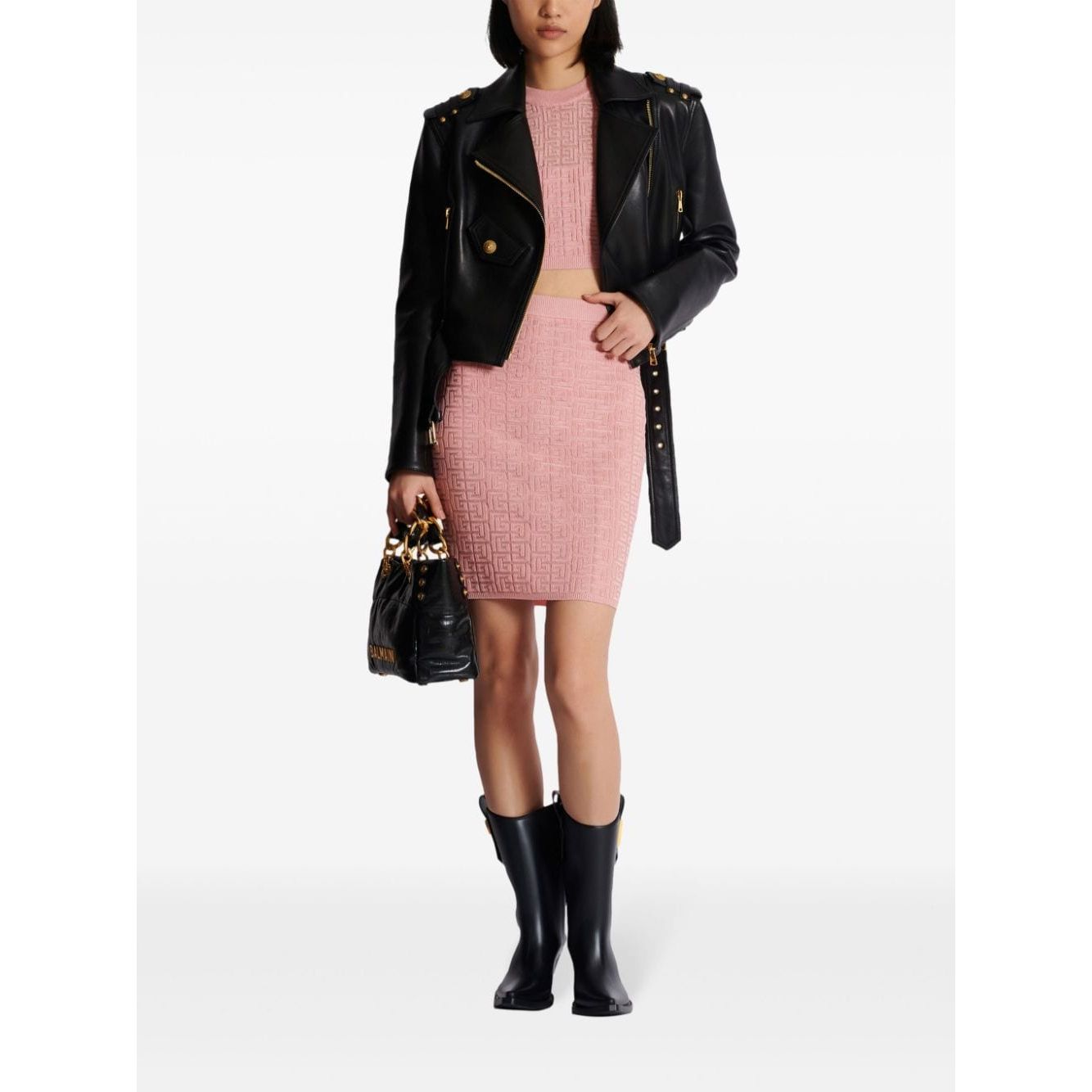 توب بالمان باللون الوردي