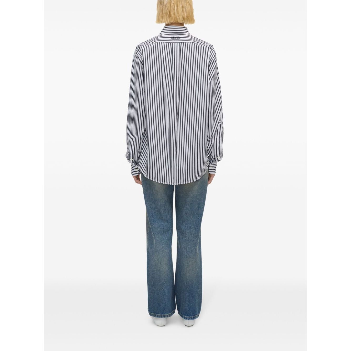 قمصان مارك جاكوبس باللون الأسود