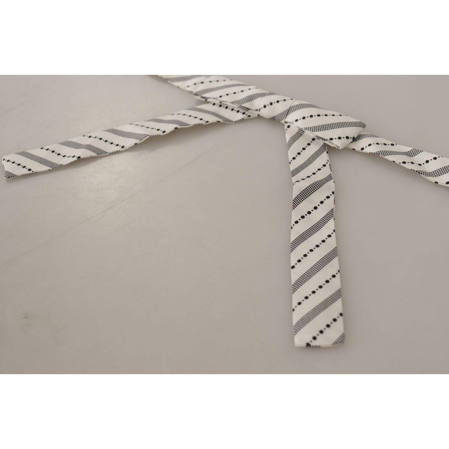 Dolce & Gabbana White Black Polka Dot 100% Silk Neck Papillon Bow Tie