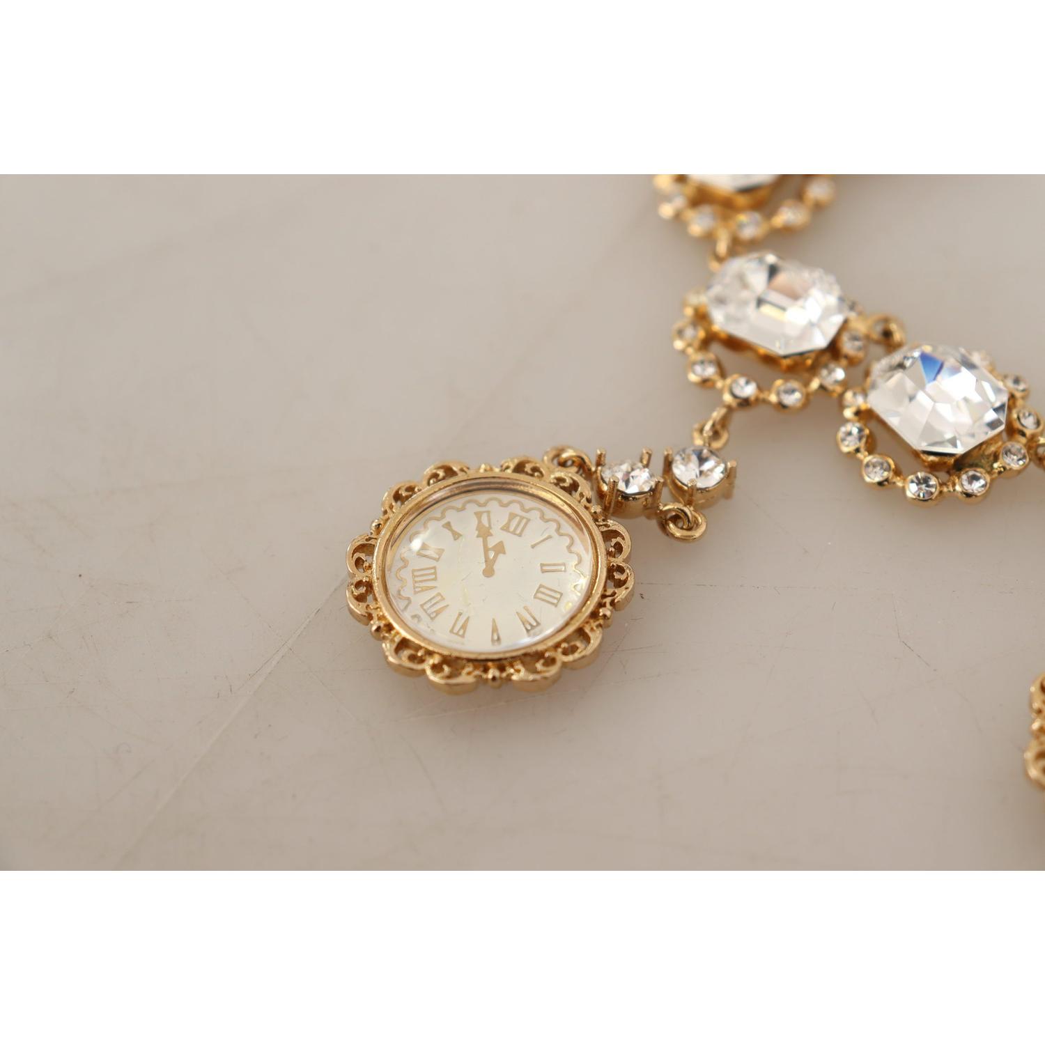 قلادة دولتشي آند غابانا الأنيقة الخالدة