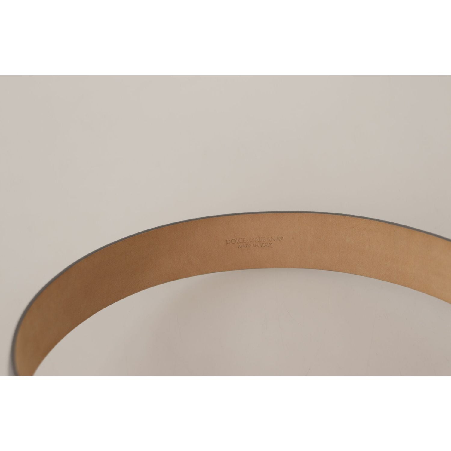 حزام جلدي فضي أنيق من دولتشي آند غابانا مع مشبك محفور