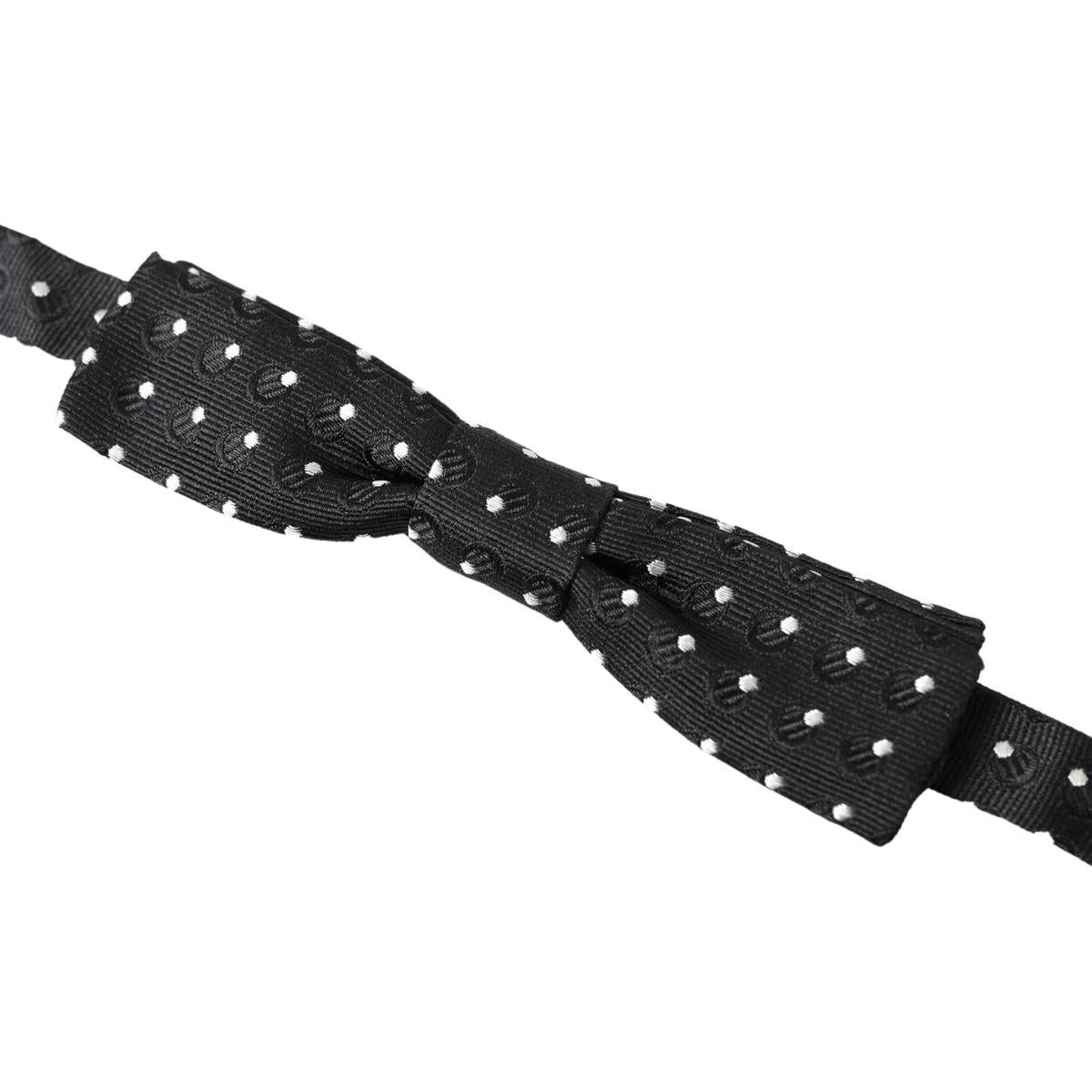 ربطة عنق أنيقة من الحرير الأسود من دولتشي آند غابانا مع مشبك مميز