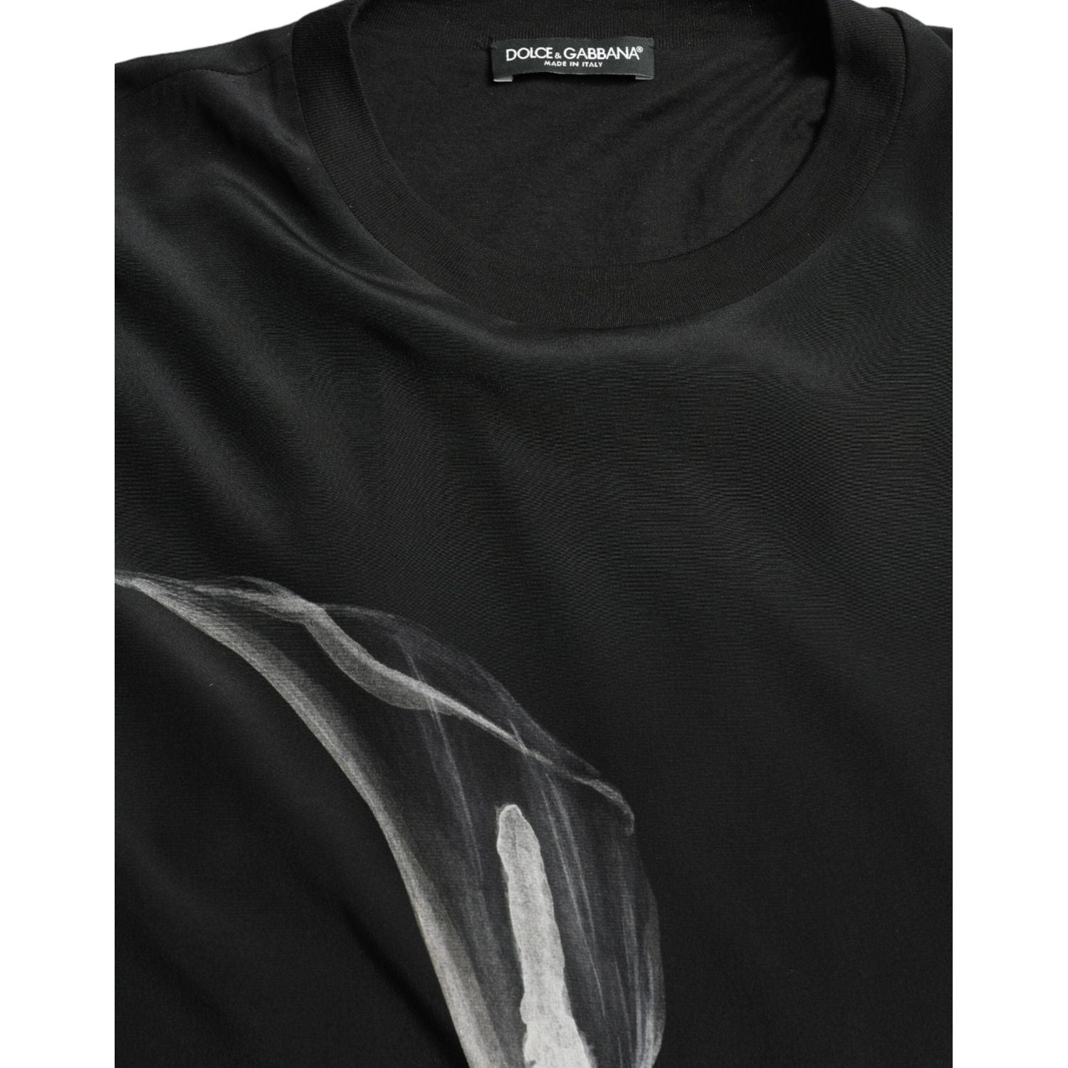 سترة من الحرير بطبعة زهور من دولتشي آند غابانا بياقة دائرية