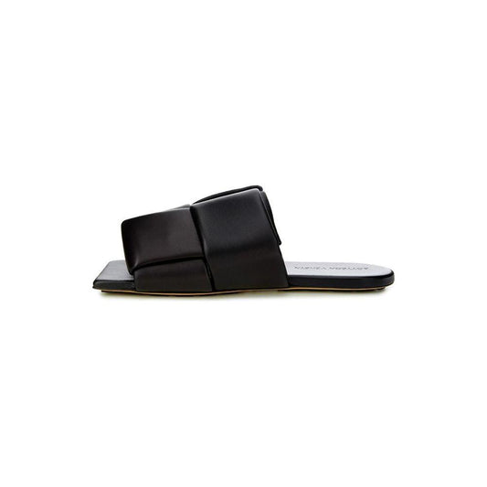 Bottega Veneta Elegant Black Leather Sandals Bottega Veneta Black