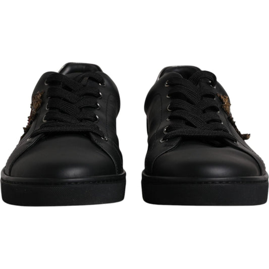 Dolce & Gabbana black leather London Heart sneakers for men, featuring lace-up closure and logo details, with a minor decor defect on logo.