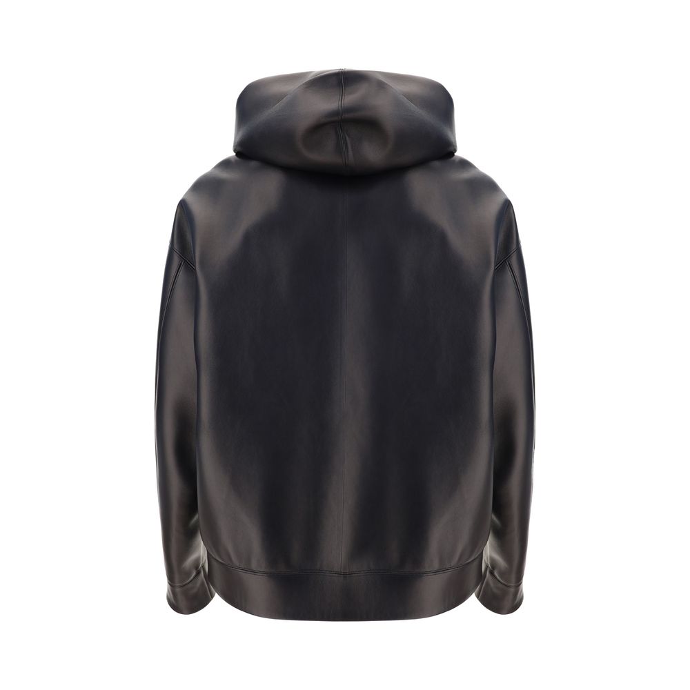 Front view with bag zipped and handles upright.