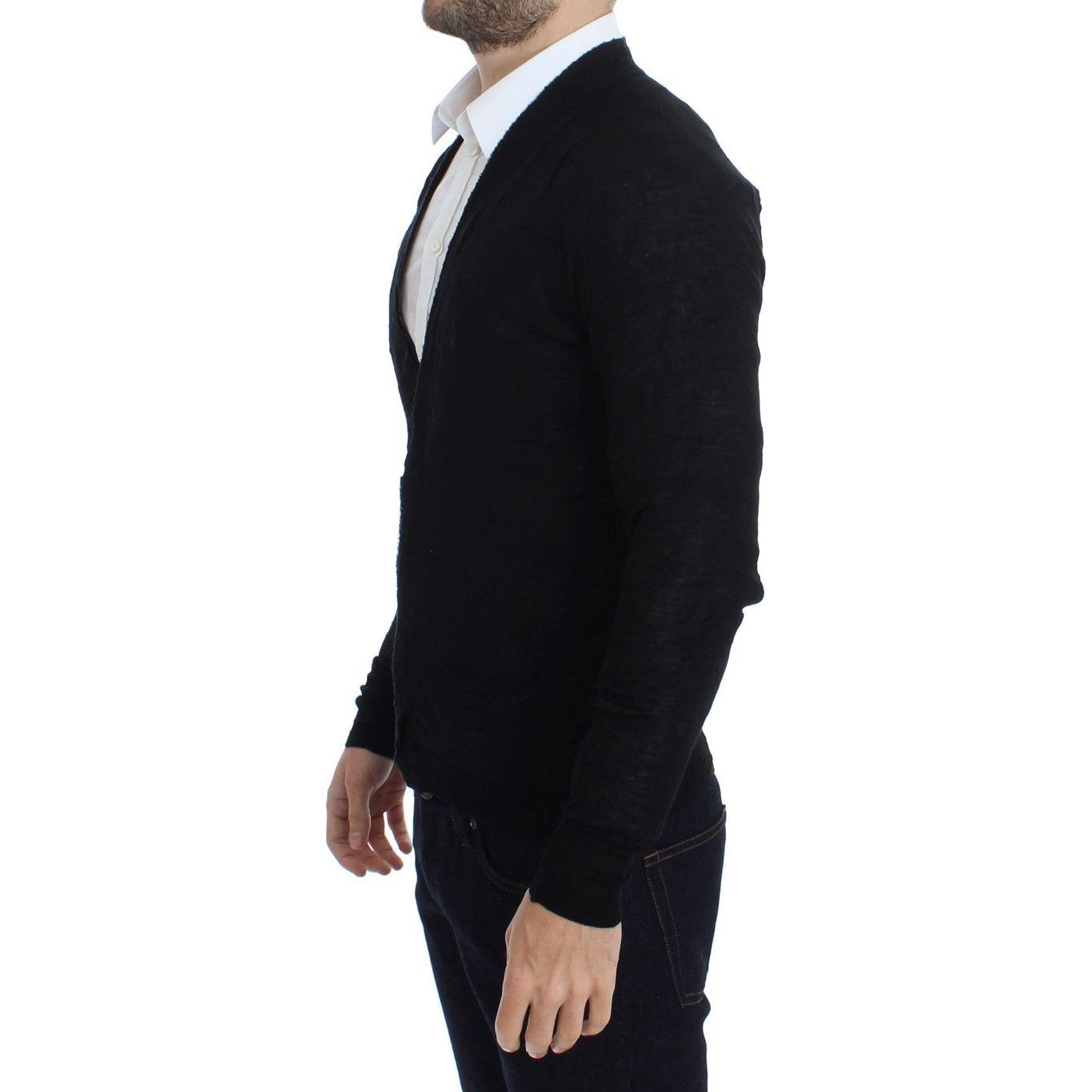 سترة كارديجان أنيقة من صوف الميرينو باللون الأسود من كوستيوم ناشيونال