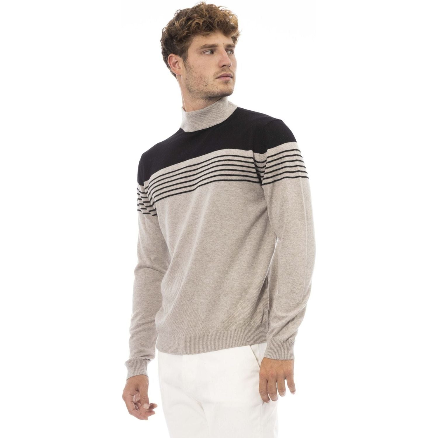 سترات ألفا ستوديو 