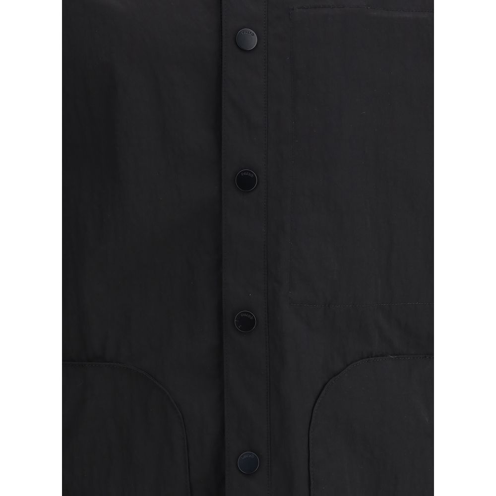 Front view with bag zipped and handles upright.