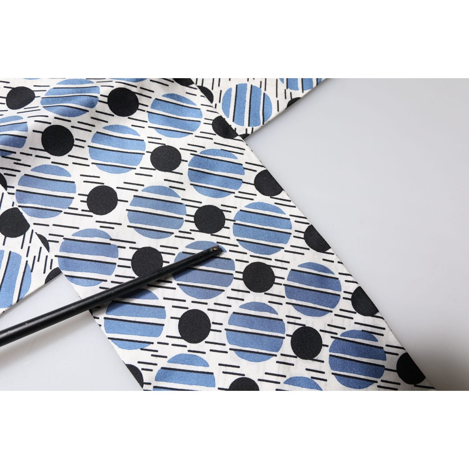 Dolce & Gabbana White Blue Polka Dotted Silk Skinny Scarf