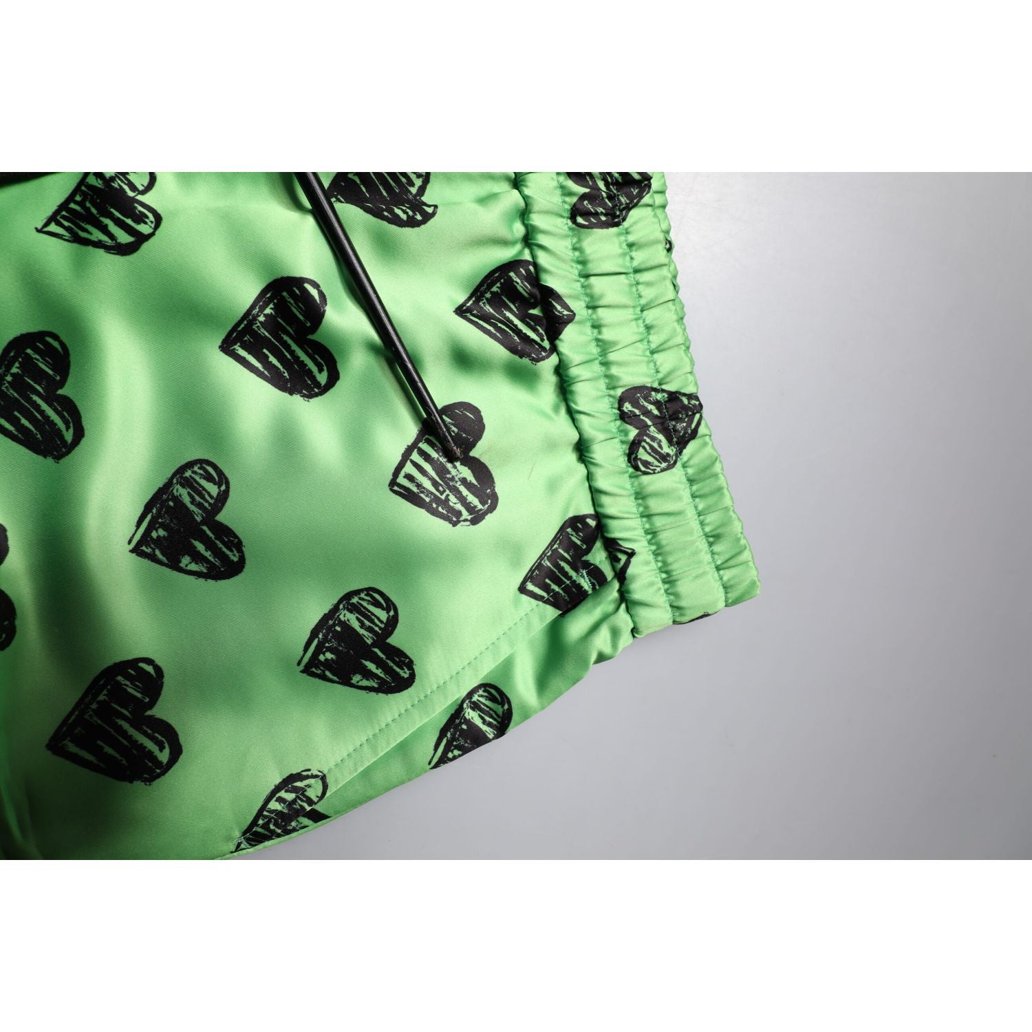 Dolce & Gabbana Green Heart Print Cargo Men Bermuda Shorts