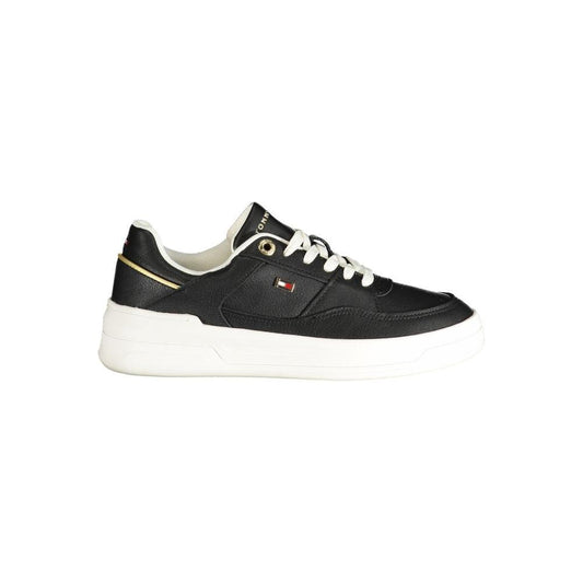 Tommy Hilfiger black polyethylene women's sneaker with contrasting details and logo, perfect for a sporty chic look.