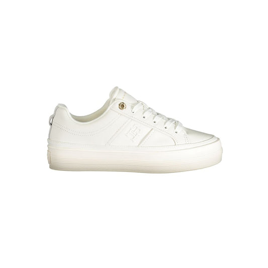 Tommy Hilfiger white women's sneaker with logo, featuring a chic and versatile design for style and comfort.