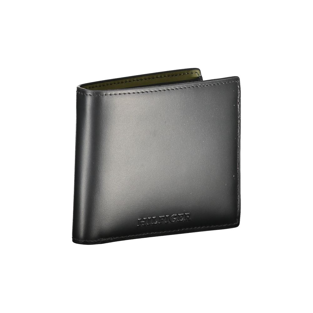 Tommy Hilfiger Black Leather Wallet with 2 compartments, coin purse, card spaces, contrasting details, and logo.