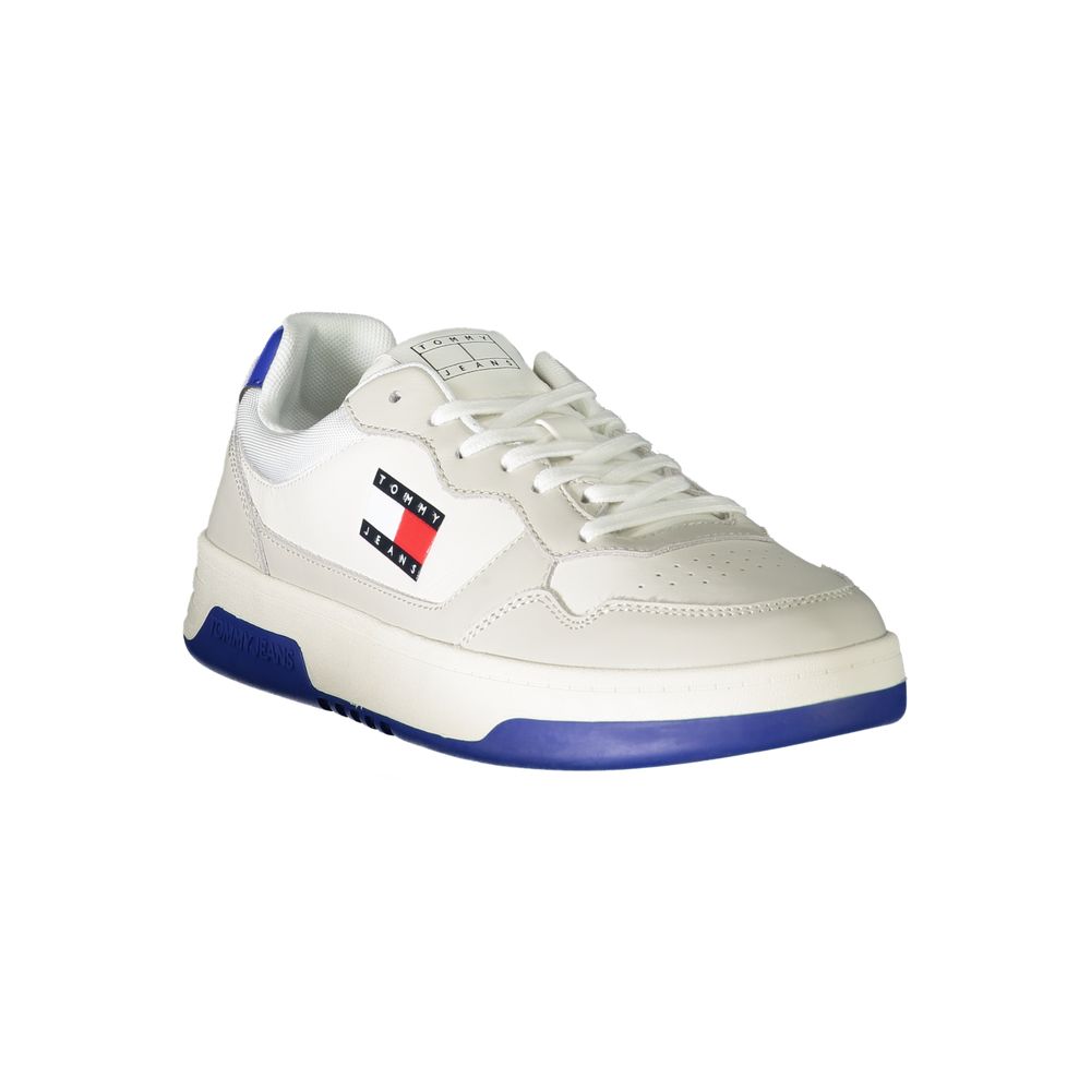 Tommy Hilfiger White Leather Men Sneaker with blue accents and logo detail, stylish and comfortable for modern trendsetters.
