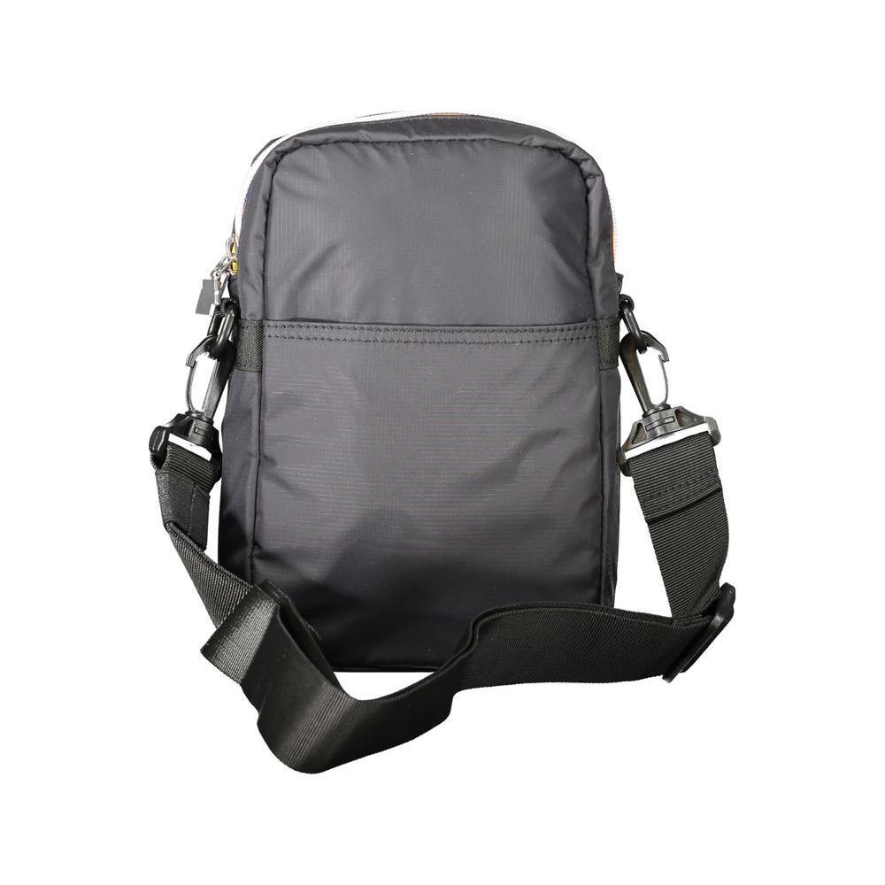 Front view with bag zipped and handles upright.