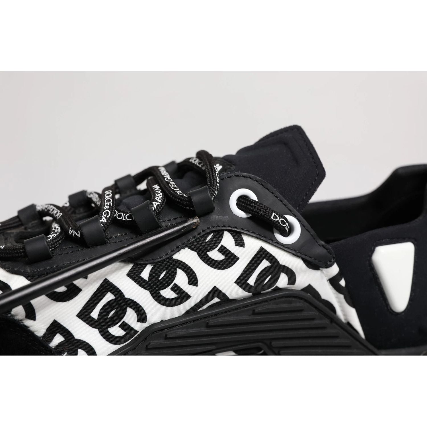 Dolce & Gabbana Black Logo Lace Up Low Top NS1 Sneakers