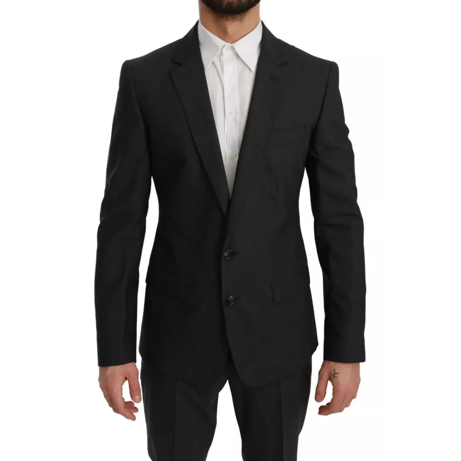 Front view with bag zipped and handles upright.